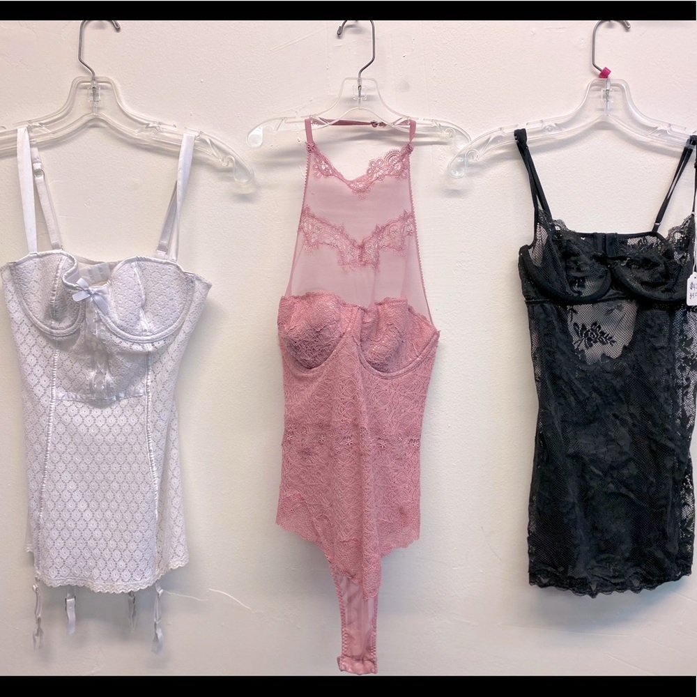 VS 34B lingerie bundle